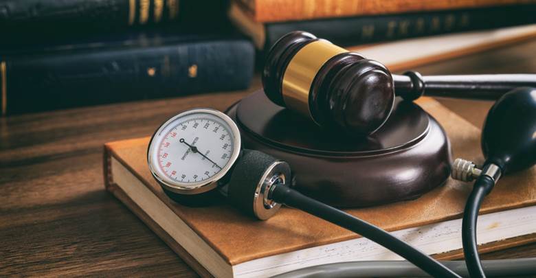 3 Questions to Ask Before Hiring a Medical Malpractice Attorney